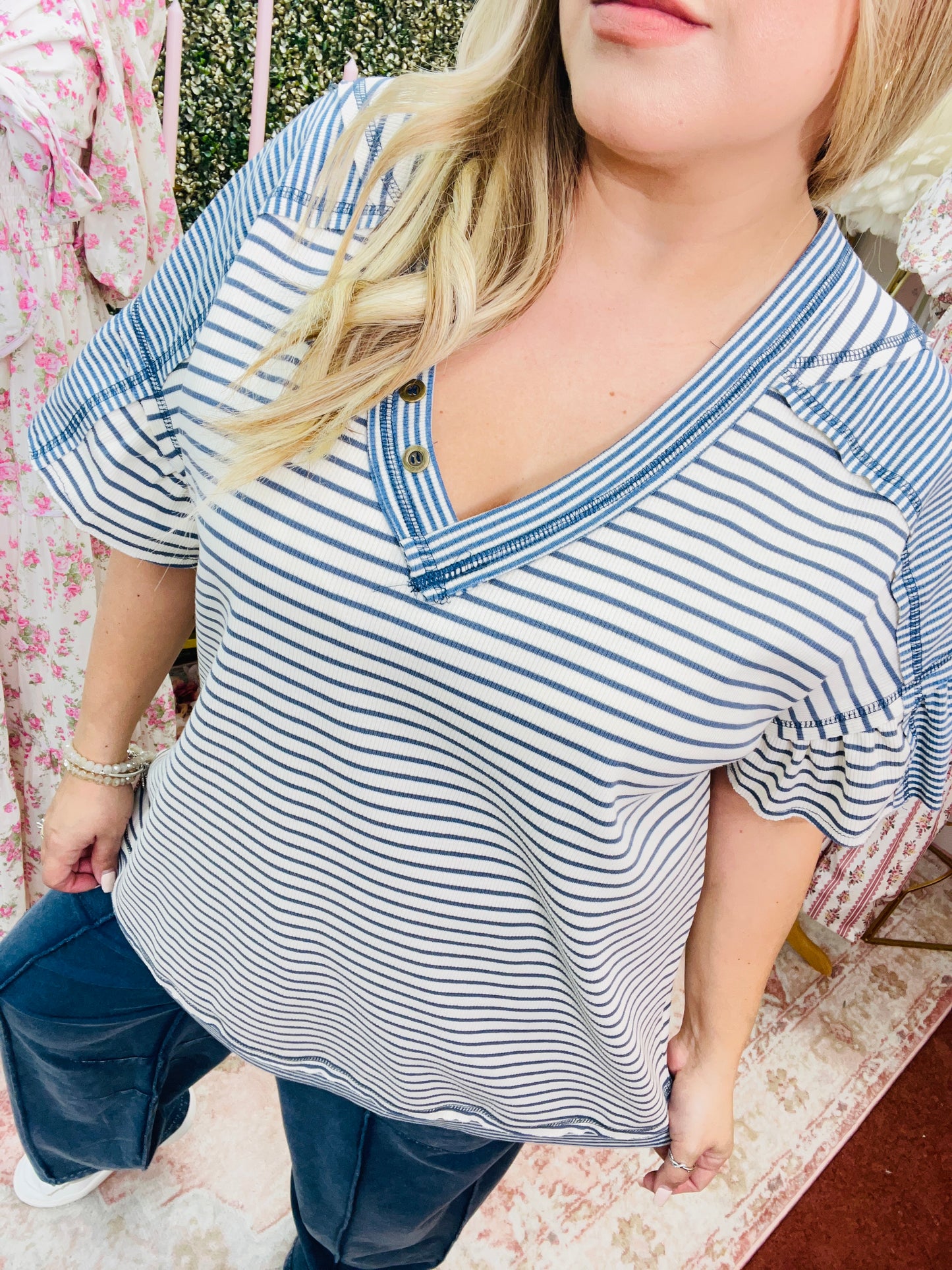 STRIPED KNIT V NECK TOP - DENIM