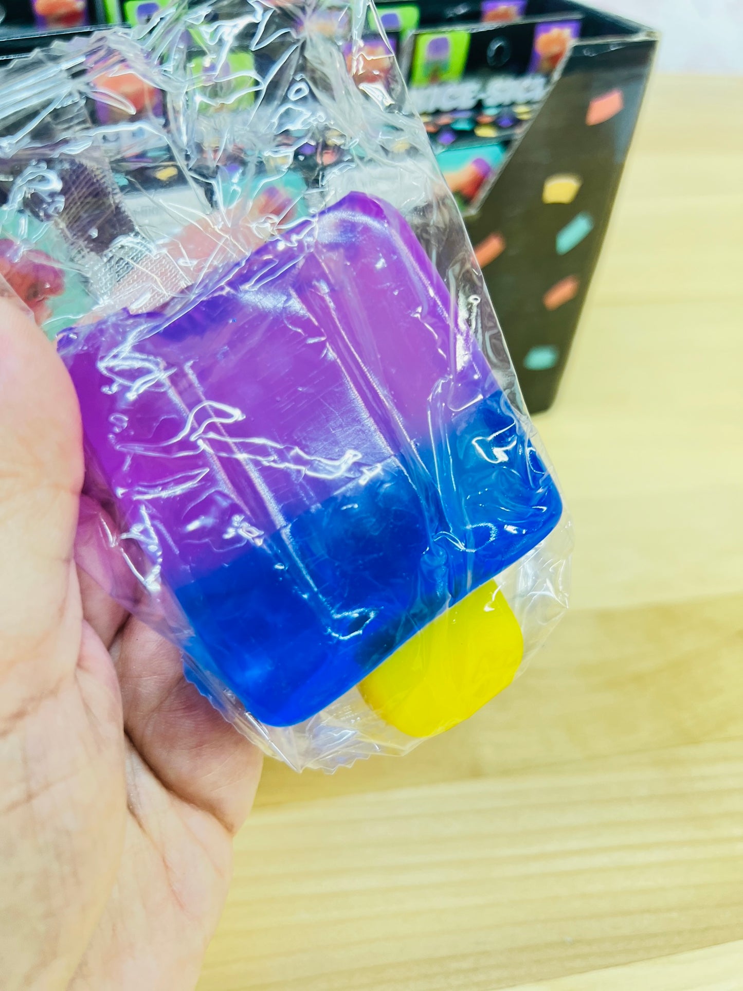 MYSTER SQUISHY POPSICLES “NICE-SICLE”