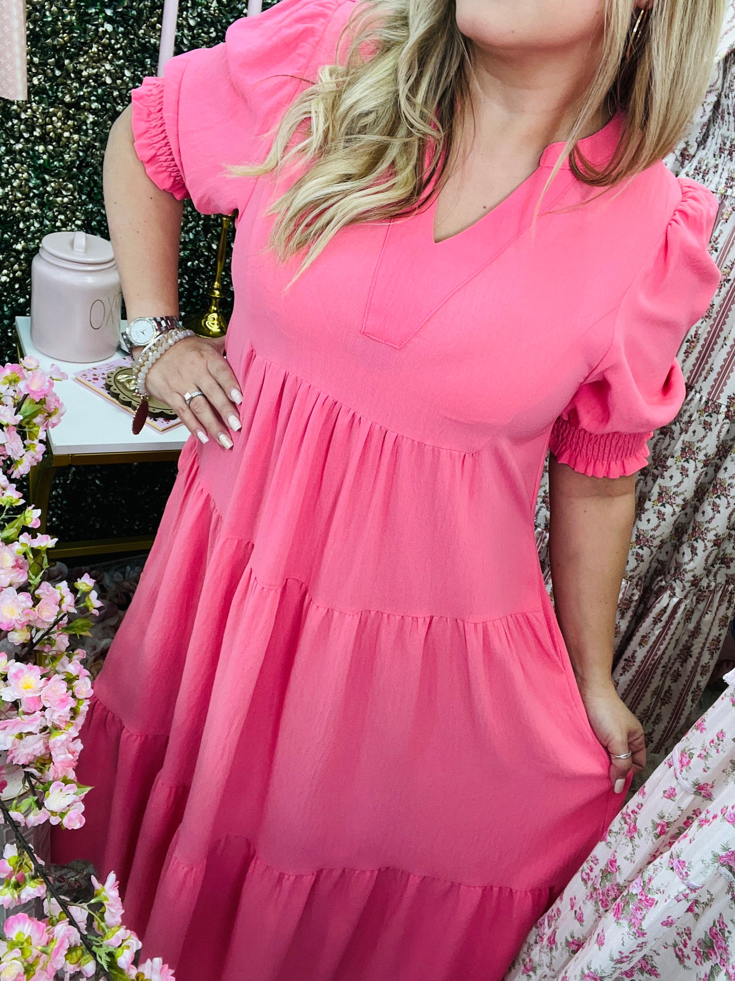 CORAL PINK V-NECK TIERED MIDI DRESS