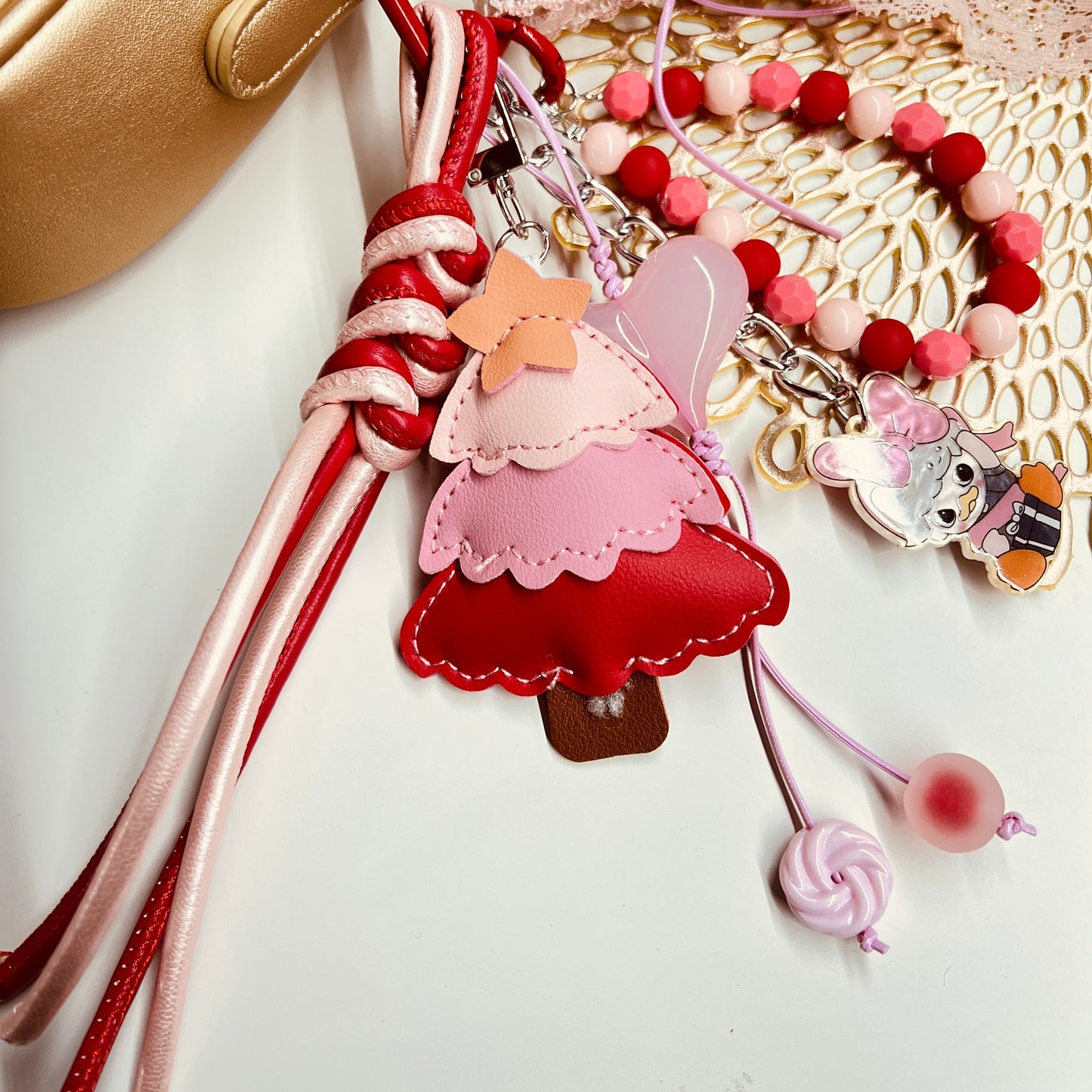 HANDMADE BAG CHARMS ~ CHRISTMAS TREE RED/PINK ~