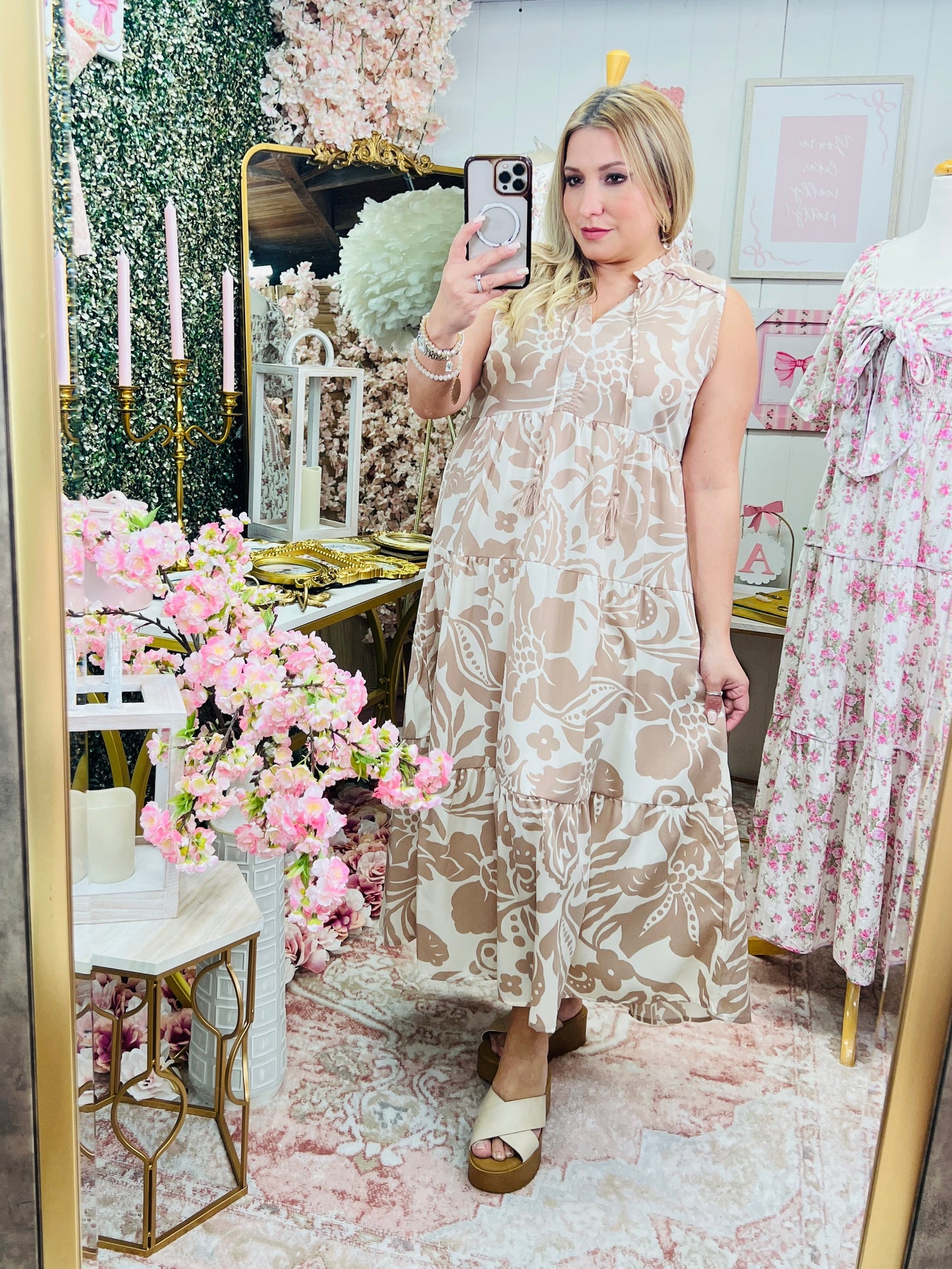 TWO TONE SLEEVELESS FLORAL MIDI DRESS