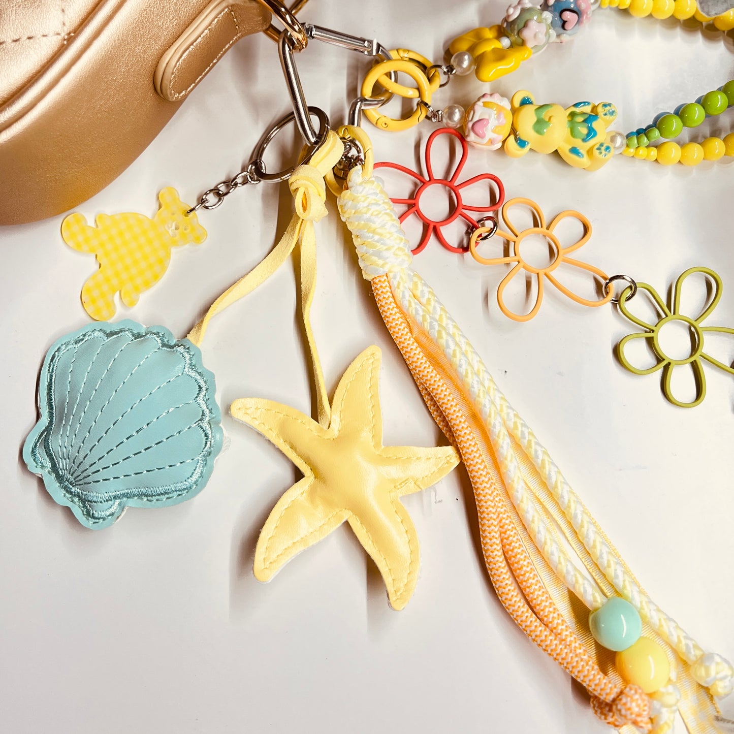 HANDMADE BAG CHARMS ~ SHELL