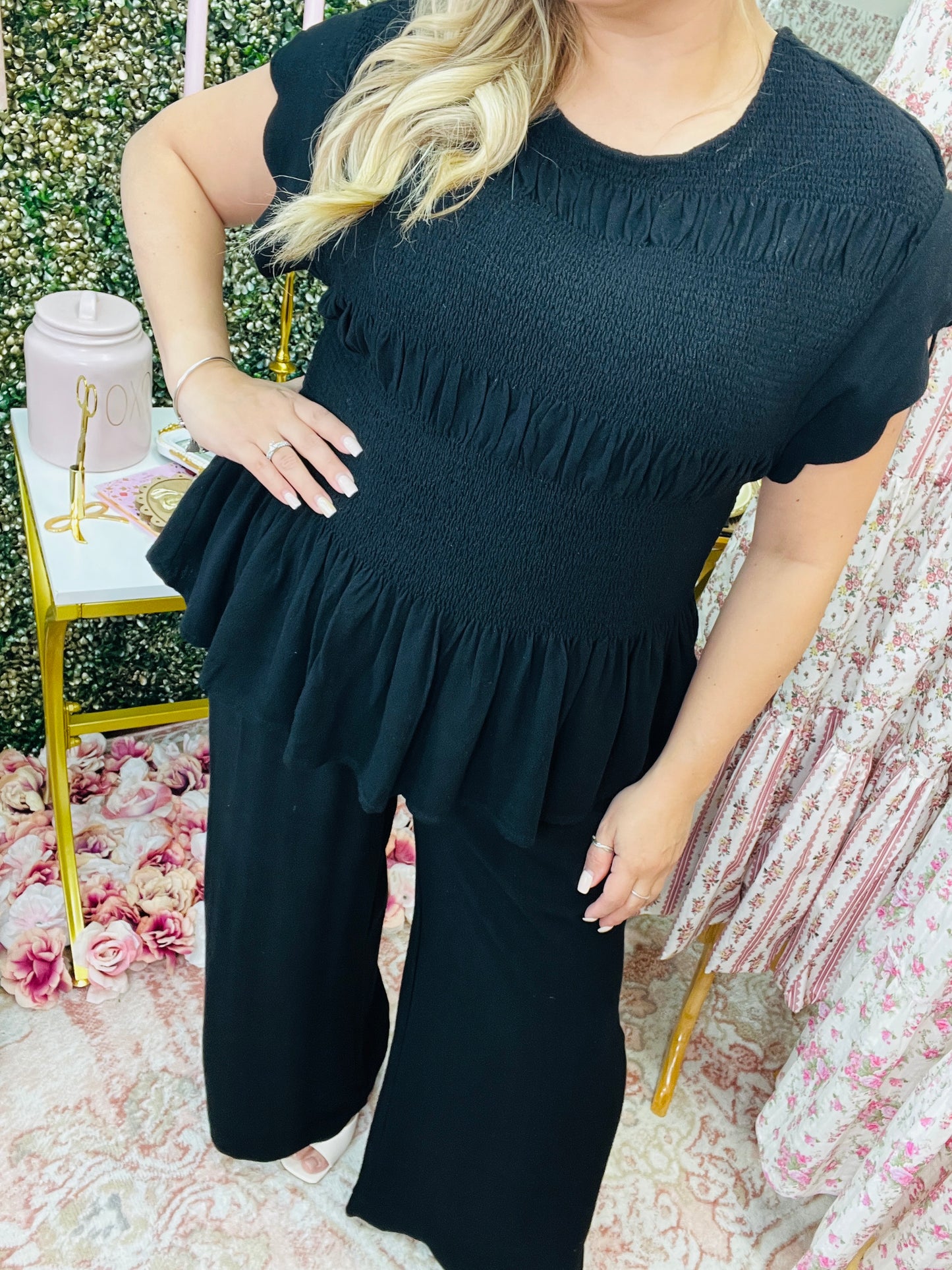 LINEN BLEND PEPLUM TOP/LINEN SCALLOP HEM WIDE LEG PANTS SET* BLACK