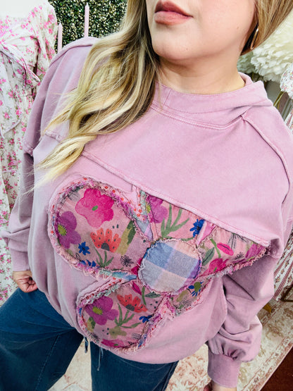 FLOWER PATCH WASHED TERRY PULLOVER HOODIE