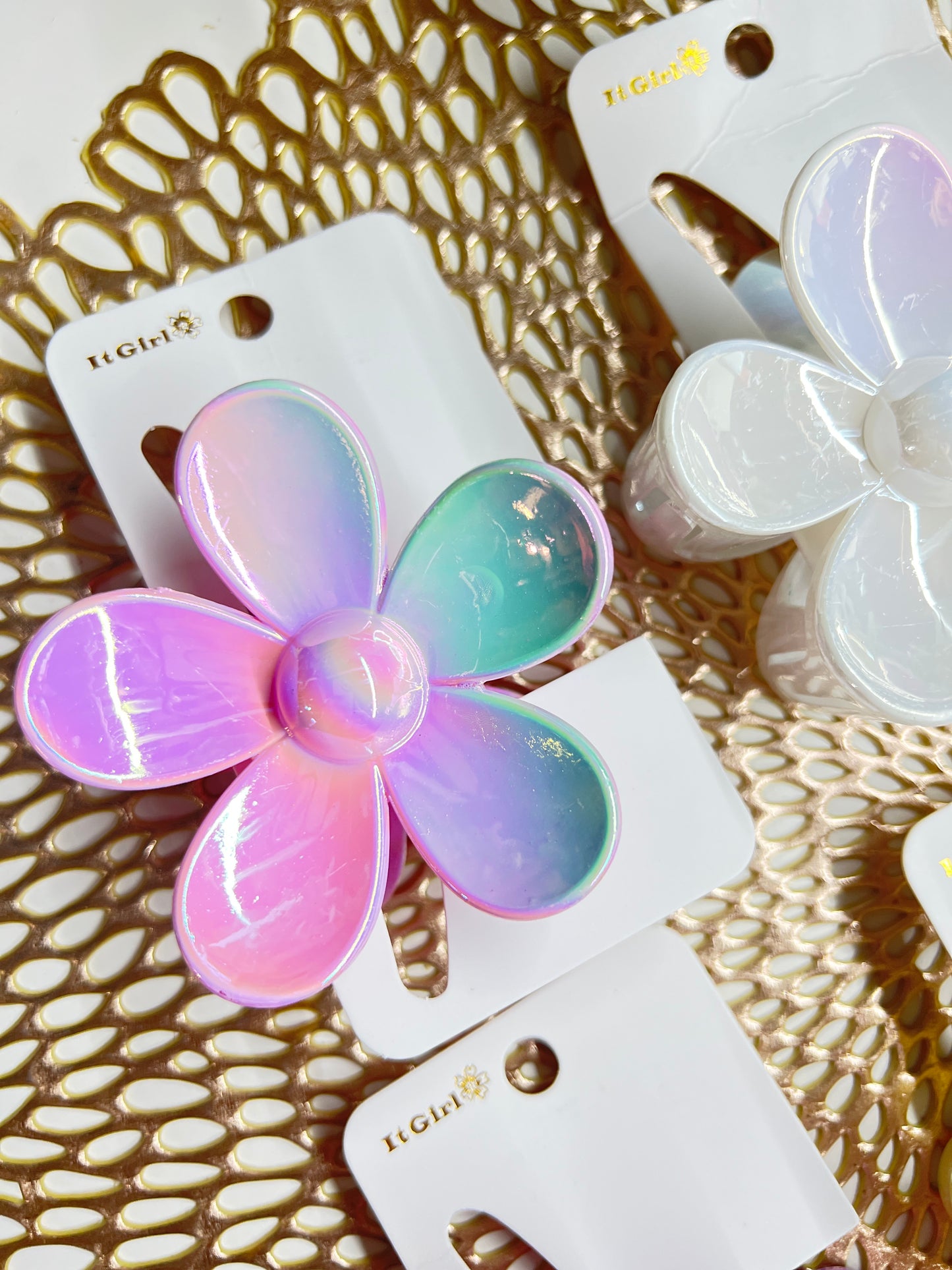 MYSTERY FLOWER CLIPS SET OF TWO
