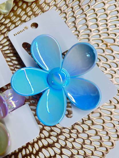 MYSTERY FLOWER CLIPS SET OF TWO