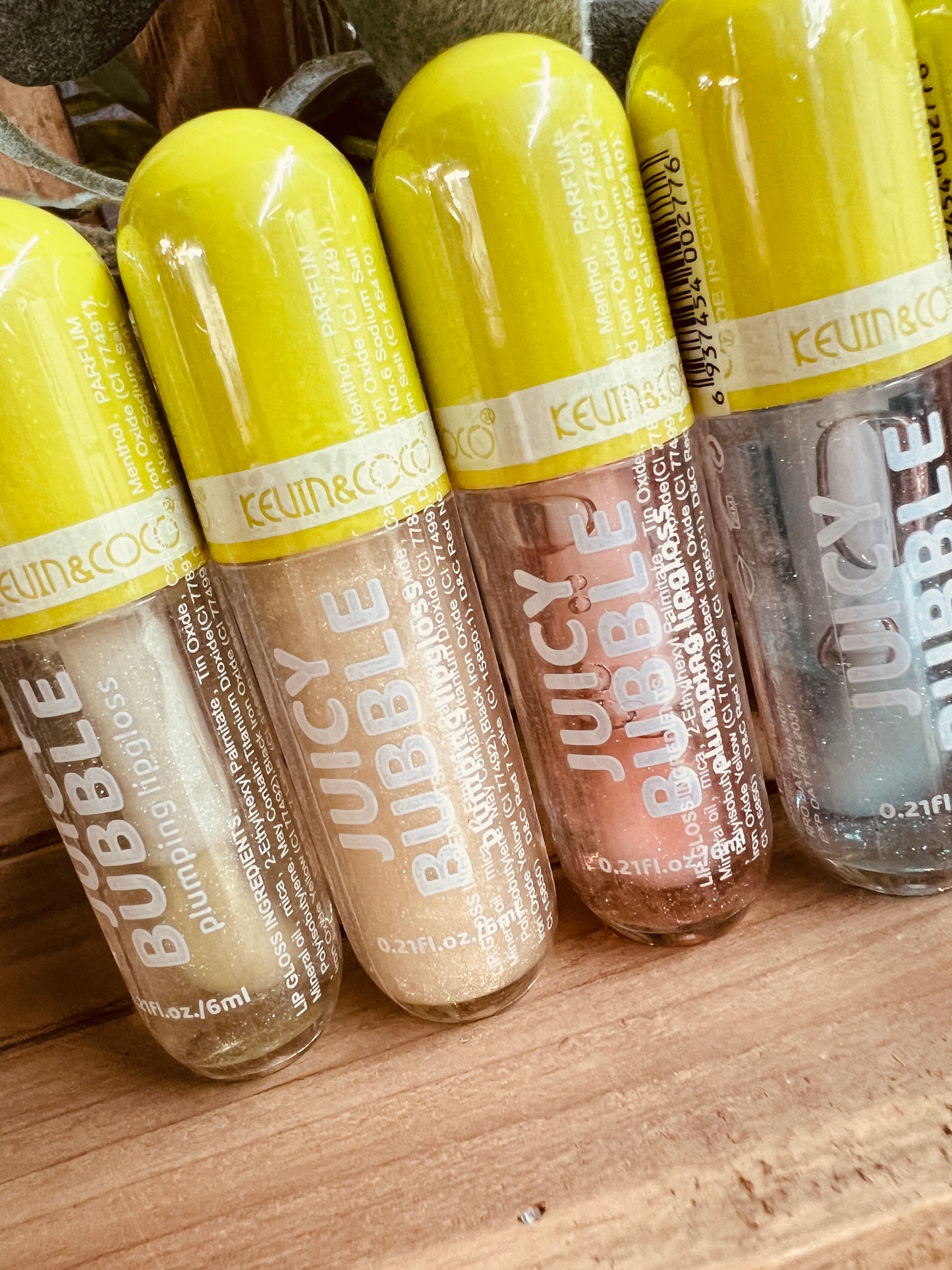 KEVIN & COCO PLUMPING LIP GLOSS