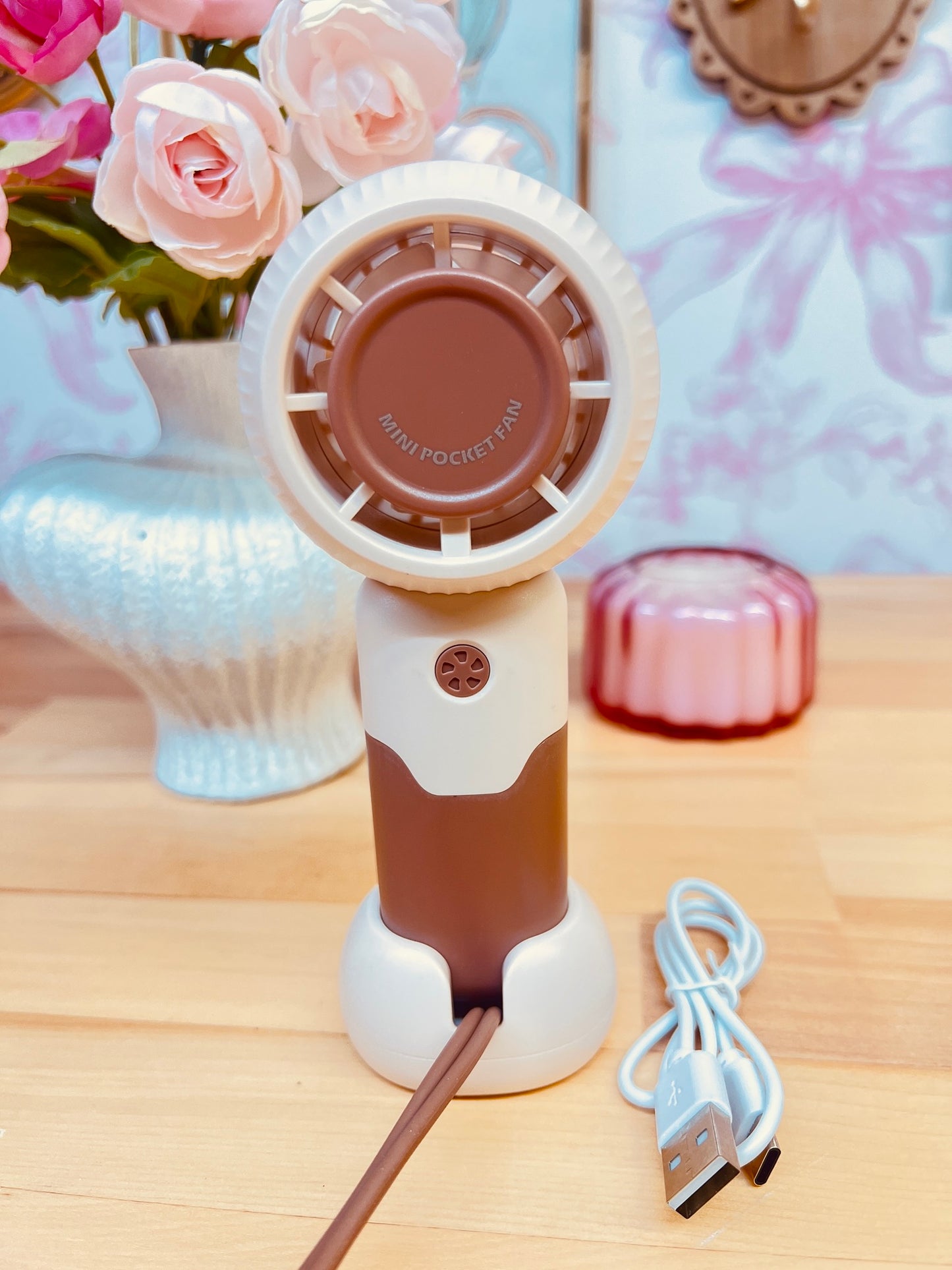 CUTE POCKET FAN