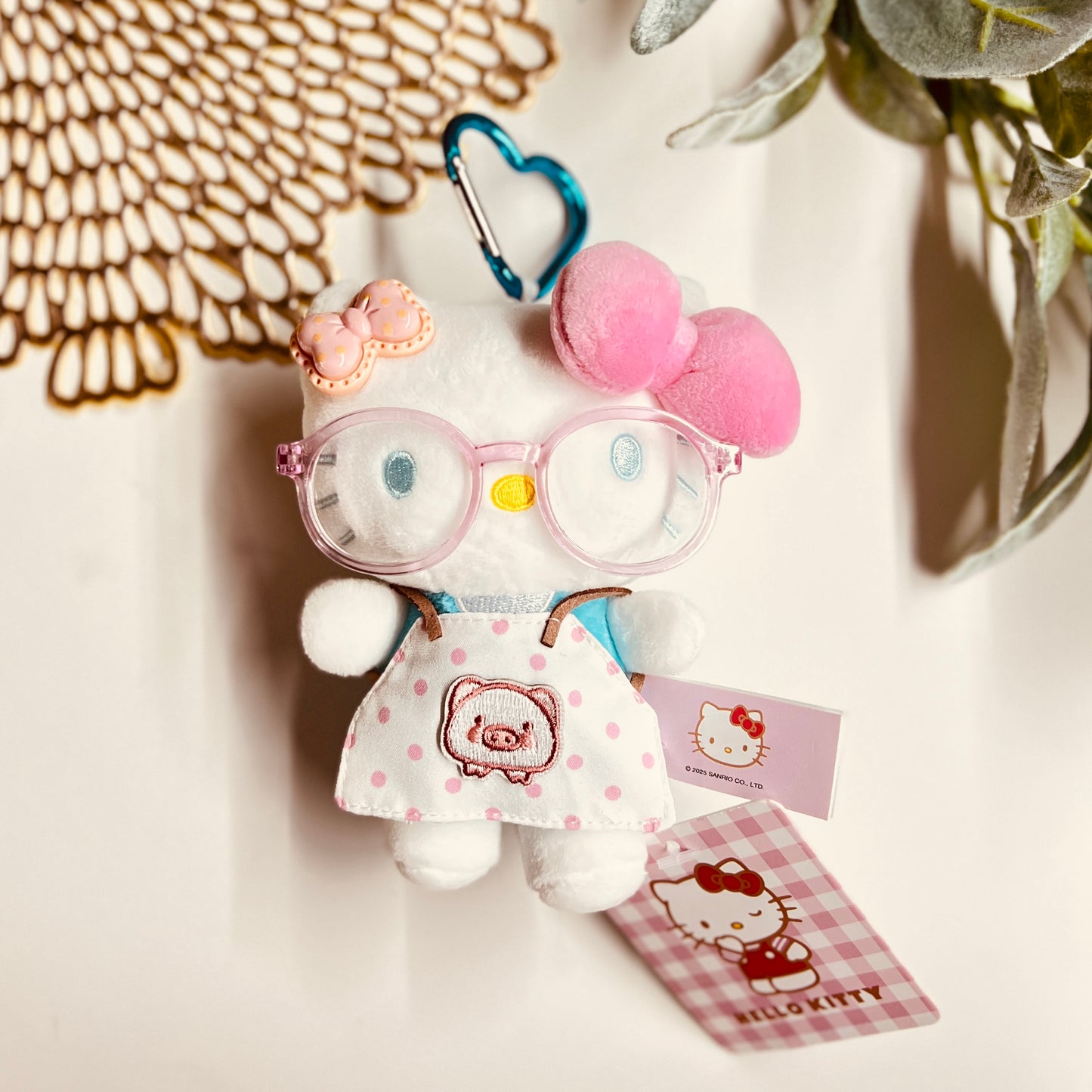 PINK KITTY W/GLASSES KEYCHAIN