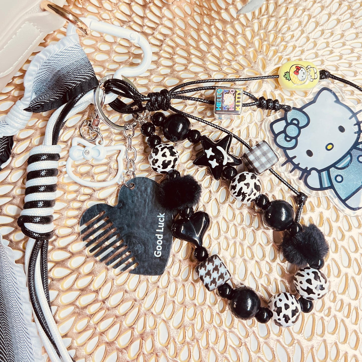 HANDMADE BAG CHARMS ~ KITTY/ HOUNDSTOOTH BEADS