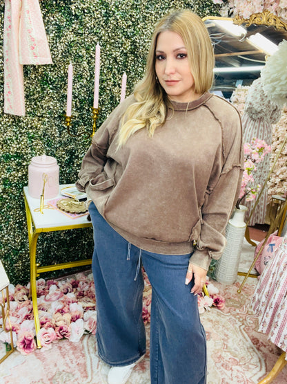 CUT OUT MINERAL WASHED PULLOVER - CACAO