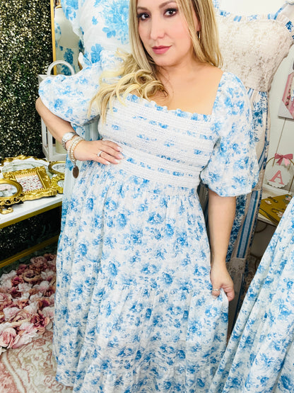 SMOCKED LACE TRIM PUFF SLEEVE MAXI DRESS