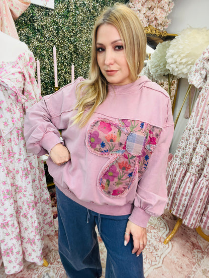 FLOWER PATCH WASHED TERRY PULLOVER HOODIE