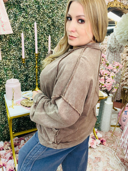 CUT OUT MINERAL WASHED PULLOVER - CACAO