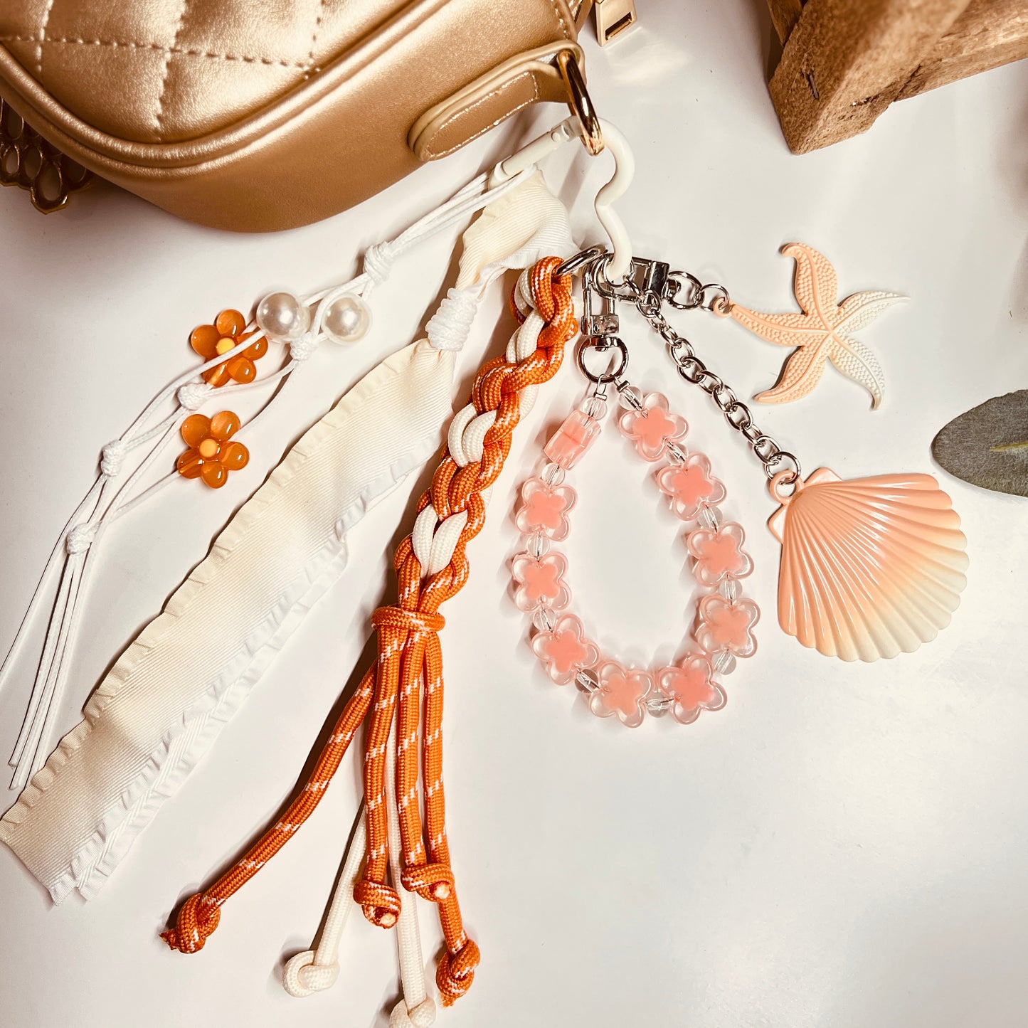 HANDMADE BAG CHARMS ~ OMBREE SHELL