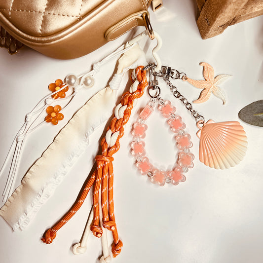 HANDMADE BAG CHARMS ~ OMBREE SHELL