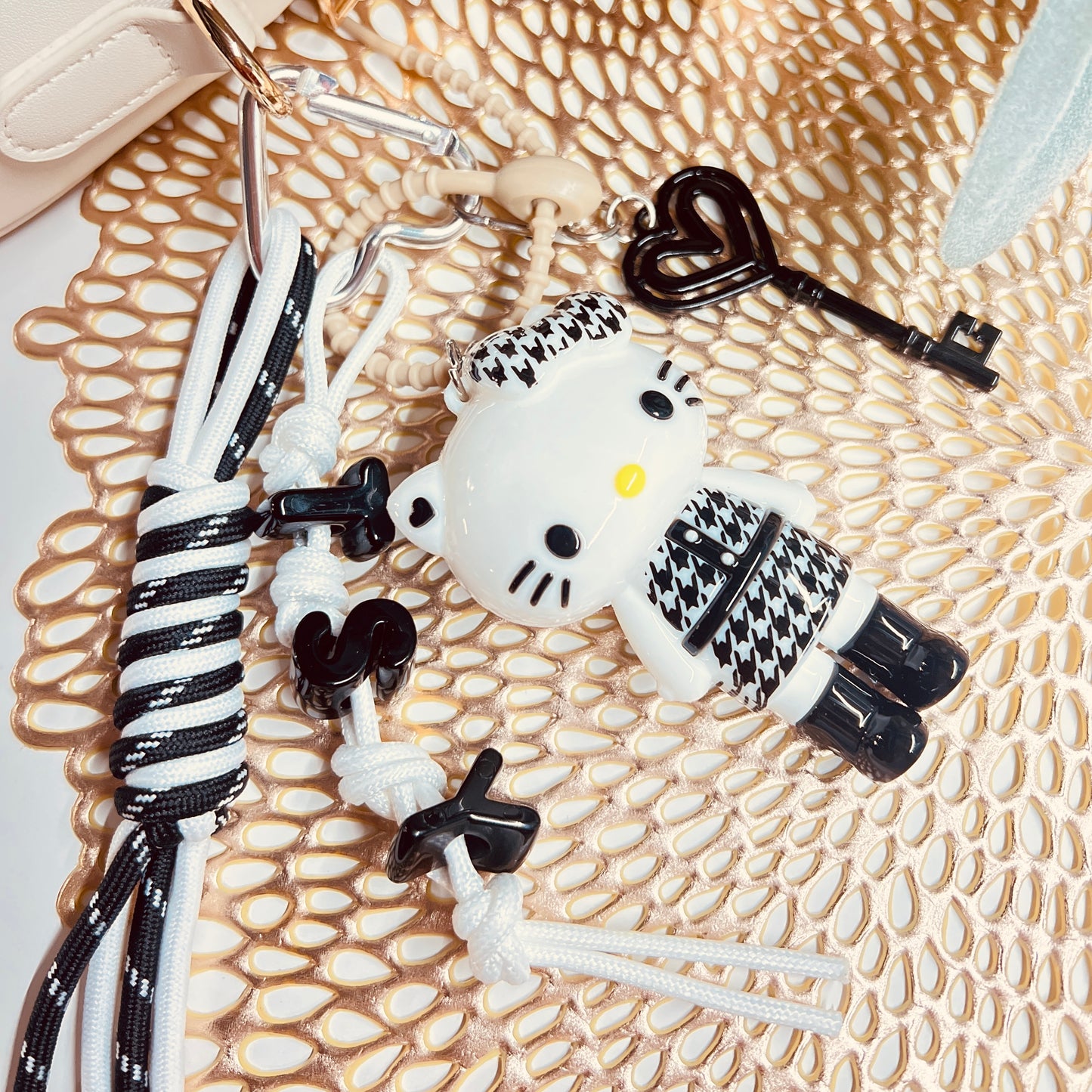 HANDMADE BAG CHARMS ~ KITTY FIGURE ~