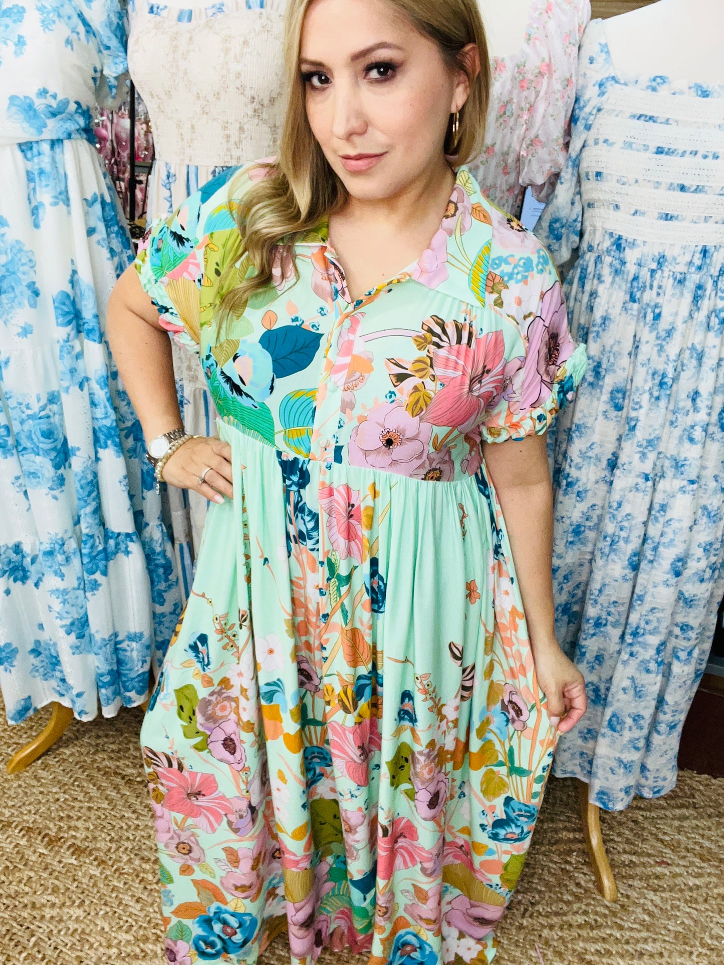 FLORAL MAXI DRESS