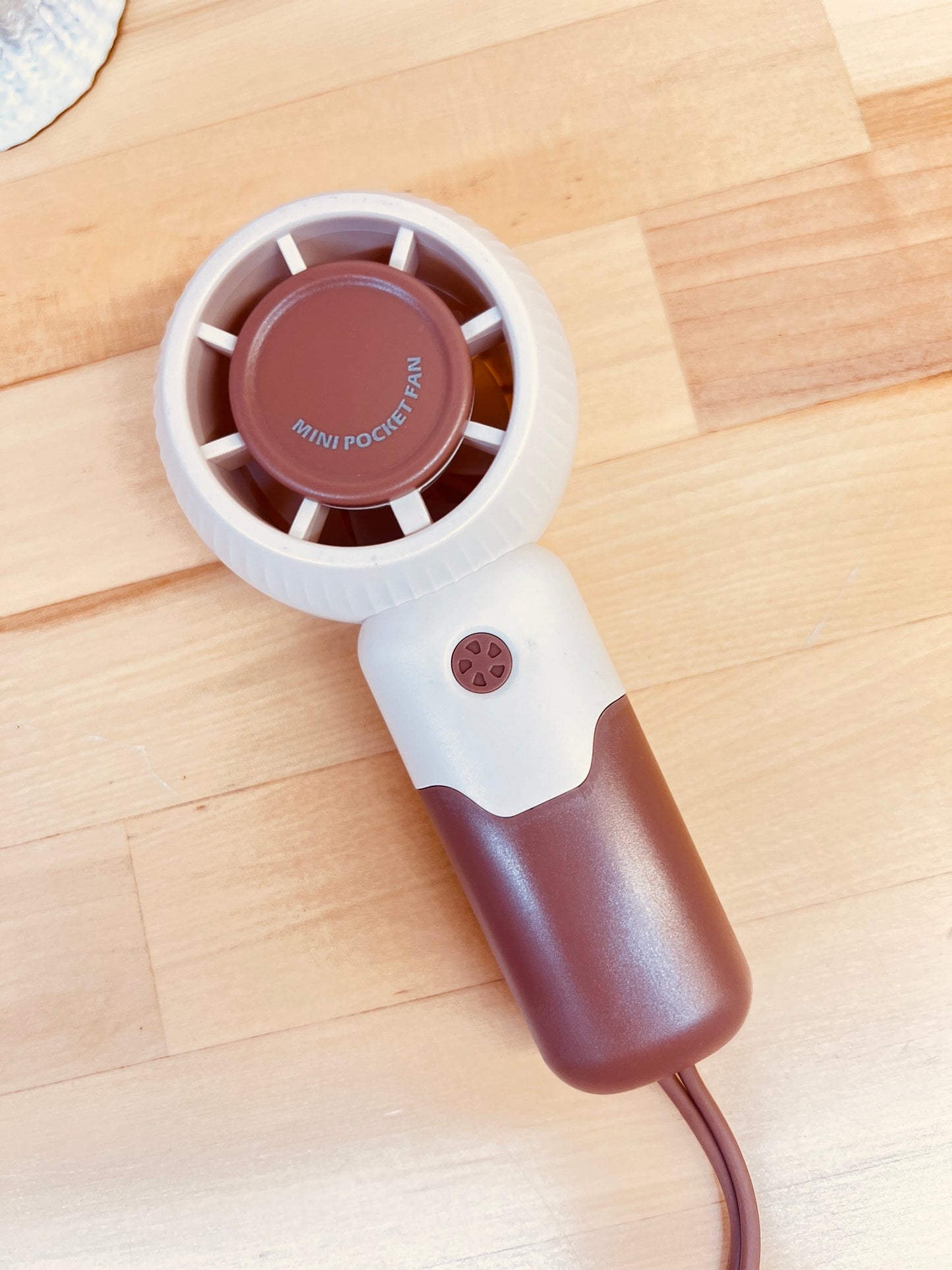 CUTE POCKET FAN