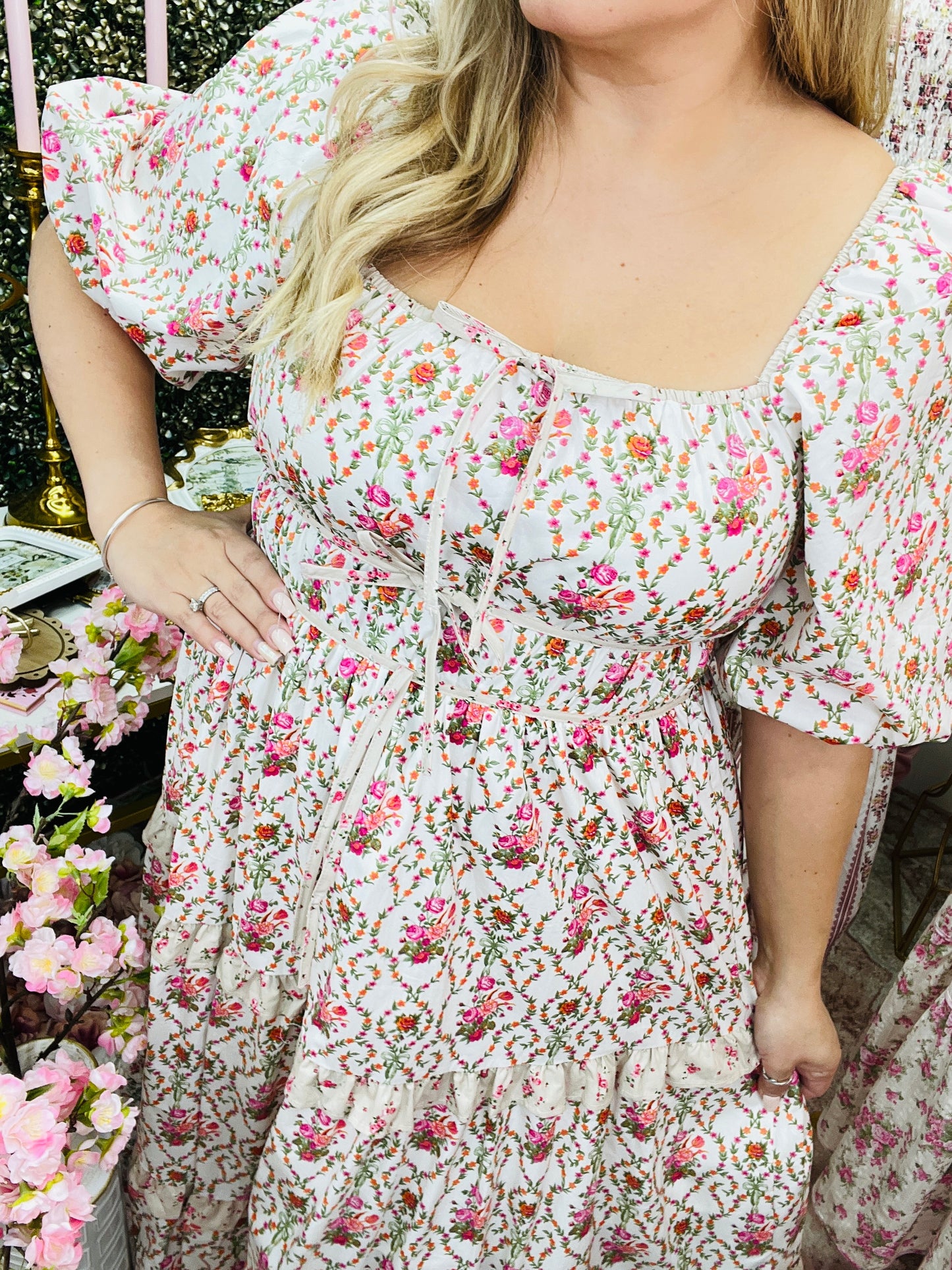 FLORAL RUFFLE PUFF SLEEVE MAXI DRESS
