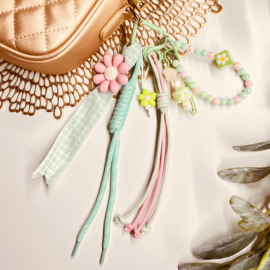 HANDMADE BAG CHARMS ~ FLOWER/PIN