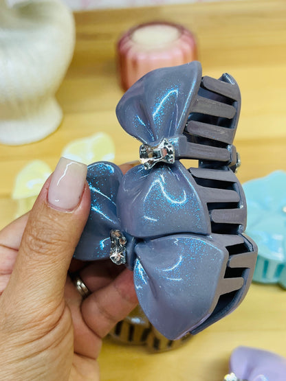 BOW CLIP