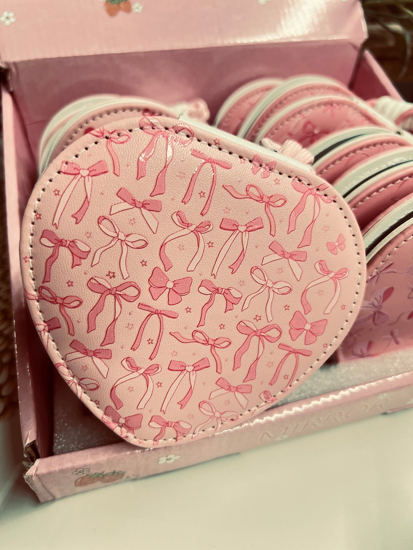 MYSTERY HEART SHAPED COQUETTE MIRROR