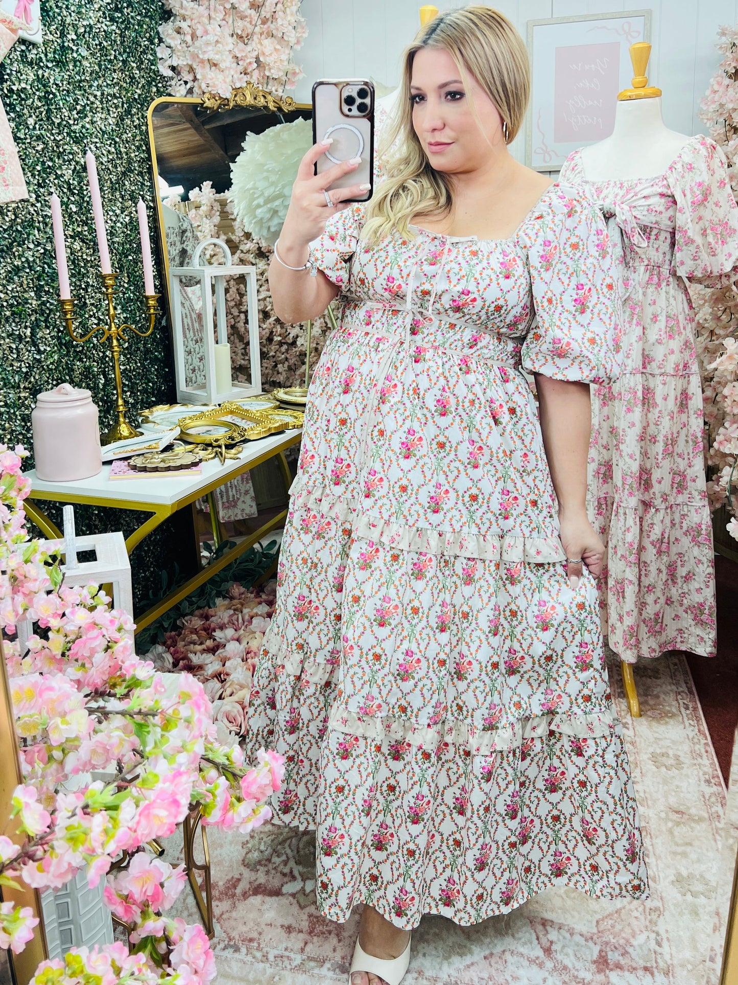 FLORAL RUFFLE PUFF SLEEVE MAXI DRESS