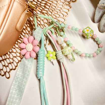 HANDMADE BAG CHARMS ~ FLOWER/PIN