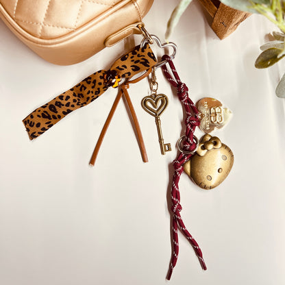 HANDMADE BAG CHARMS ~ GOLD CAT FACE ~