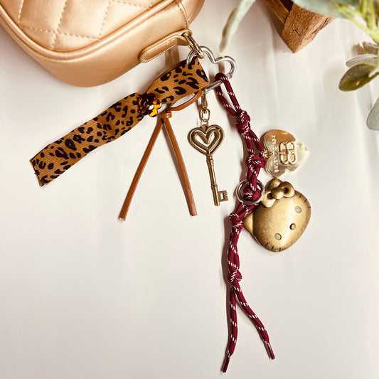 HANDMADE BAG CHARMS ~ GOLD CAT FACE ~