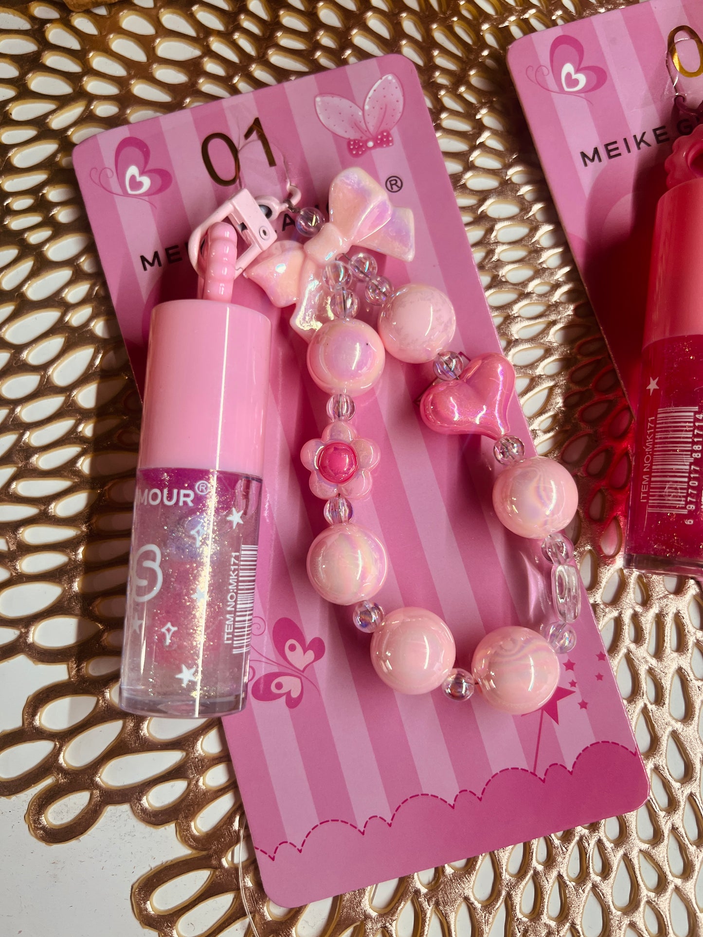 LIP GLOSS W/KEYCHAIN