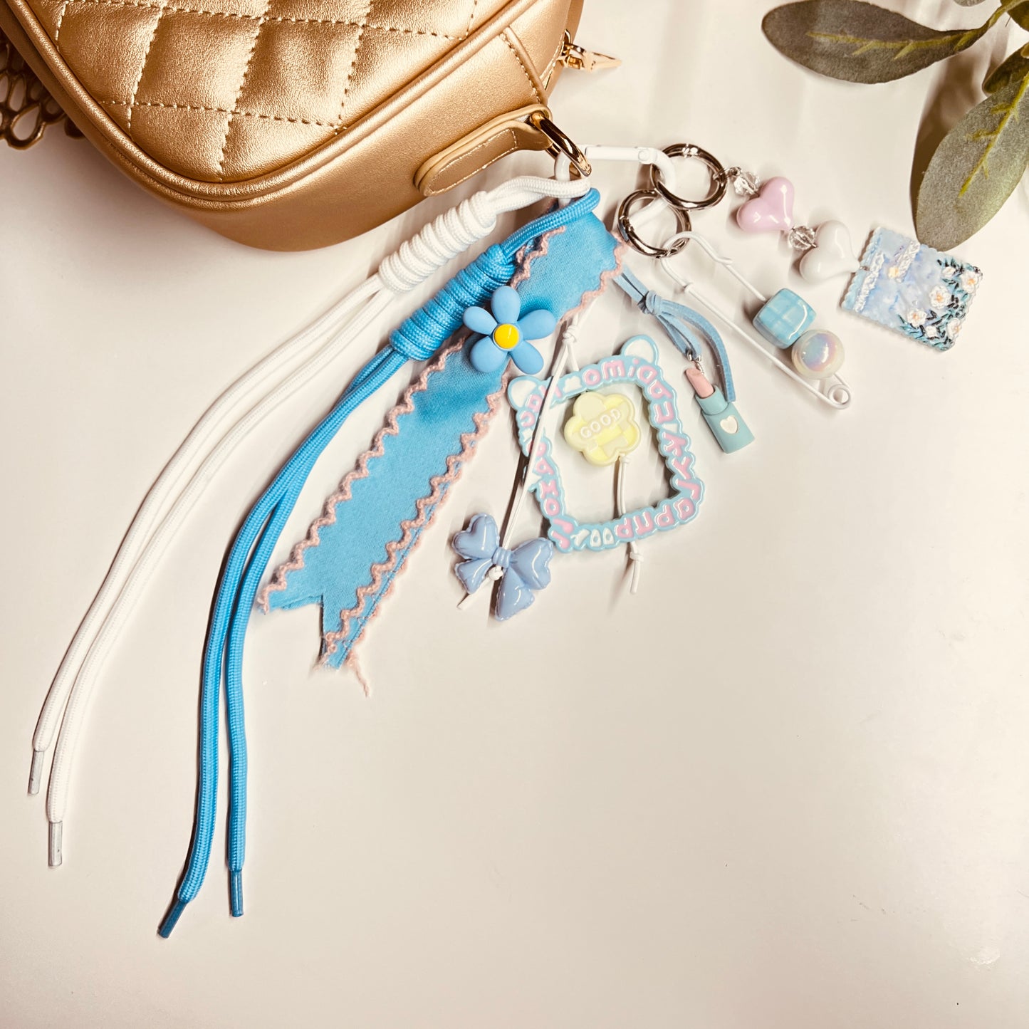 HANDMADE BAG CHARMS ~ KITTY FRAME/HEARTS