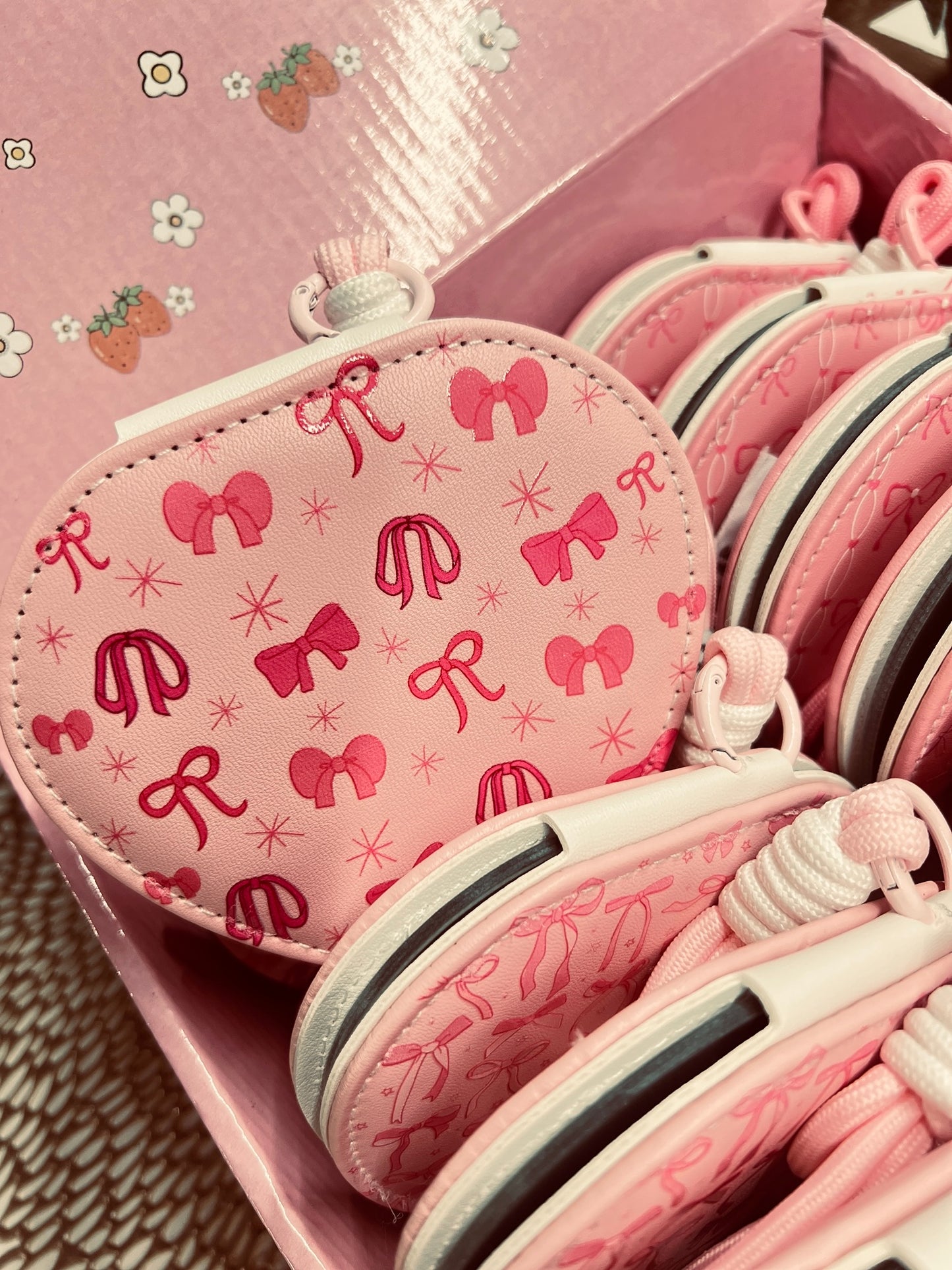 MYSTERY HEART SHAPED COQUETTE MIRROR